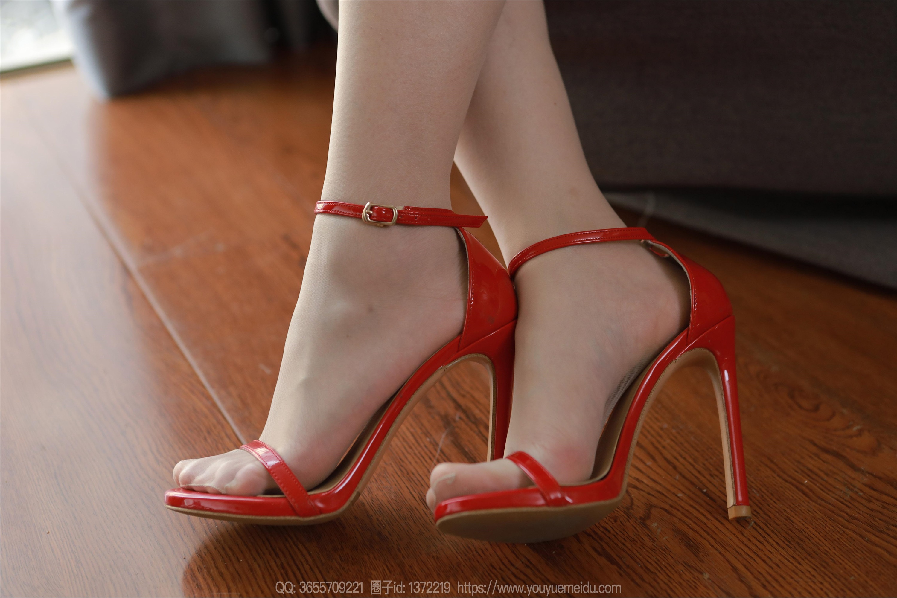 IESS异思趣向  2024.04.05 丝享家 1708 小婕《红》